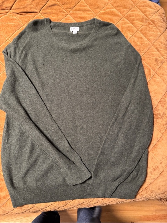 J. Crew Other - J. Crew Men's Crewneck Sweater in Olive Green